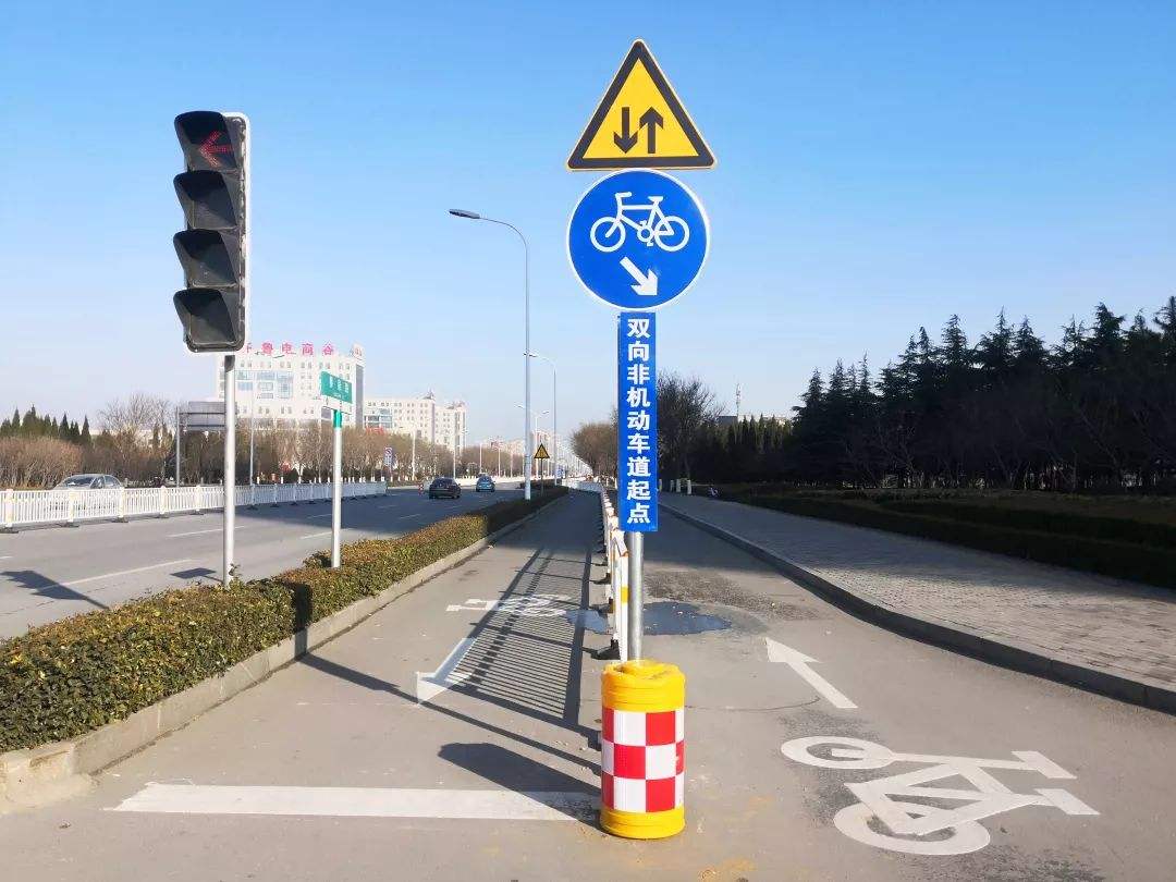 認(rèn)識(shí)機(jī)動(dòng)車道標(biāo)志 解讀道路上的圖形語(yǔ)言